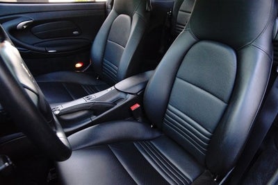 2001 Porsche 911 Carrera Coupe