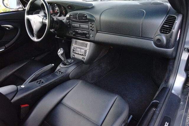 2001 Porsche 911 Carrera Coupe