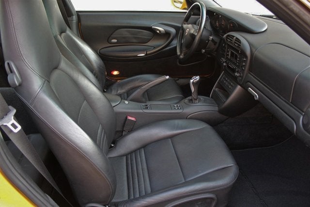 2002 Porsche 911 Carrera