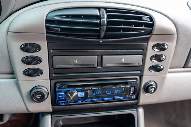 2001 Porsche 911 Carrera 2dr Carrera Cpe 6-Spd Manual