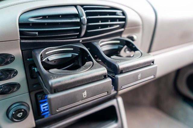 2001 Porsche 911 Carrera 2dr Carrera Cpe 6-Spd Manual