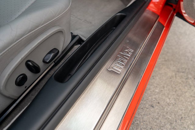 2001 Porsche 911 Carrera 2dr Carrera Cpe 6-Spd Manual