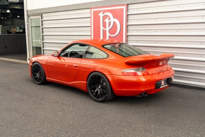 2001 Porsche 911 Carrera 2dr Carrera Cpe 6-Spd Manual