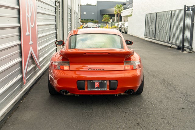 2001 Porsche 911 Carrera 2dr Carrera Cpe 6-Spd Manual