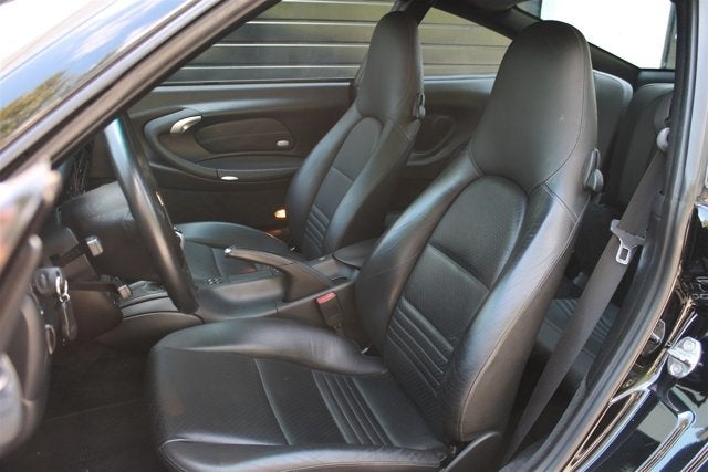 2004 Porsche 911 Carrera