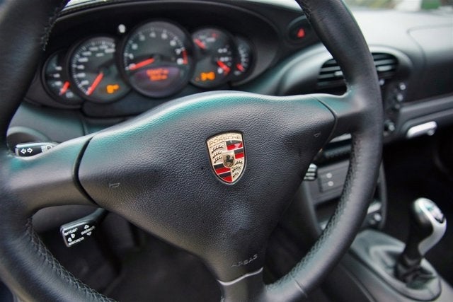 2004 Porsche 911 Carrera 4S