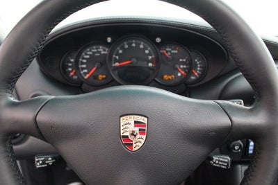 2005 Porsche 911 Carrera 4S