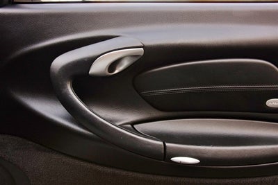 2000 Porsche 911 Carrera 4 2dr Carrera 4 Cpe 6-Spd Manual