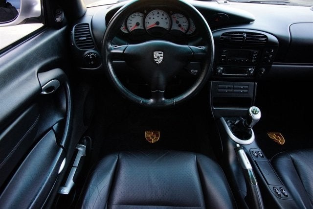 2000 Porsche 911 Carrera 4 2dr Carrera 4 Cpe 6-Spd Manual