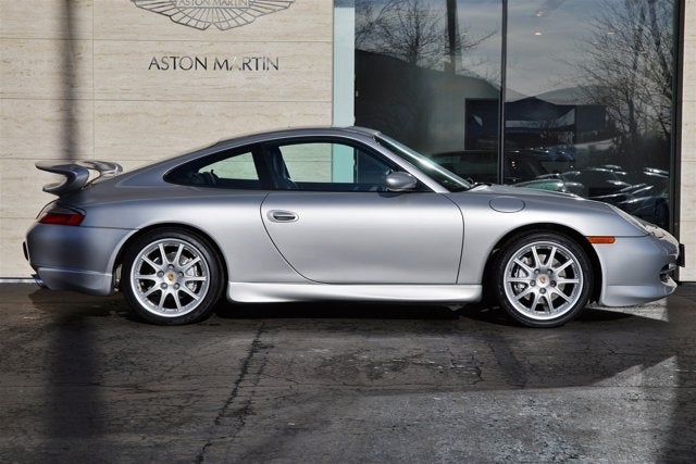 2000 Porsche 911 Carrera 4 2dr Carrera 4 Cpe 6-Spd Manual