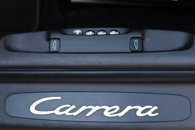 2003 Porsche 911 Carrera 2dr Carrera Cpe 6-Spd Manual