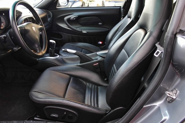 2003 Porsche 911 Carrera 2dr Carrera Cpe 6-Spd Manual