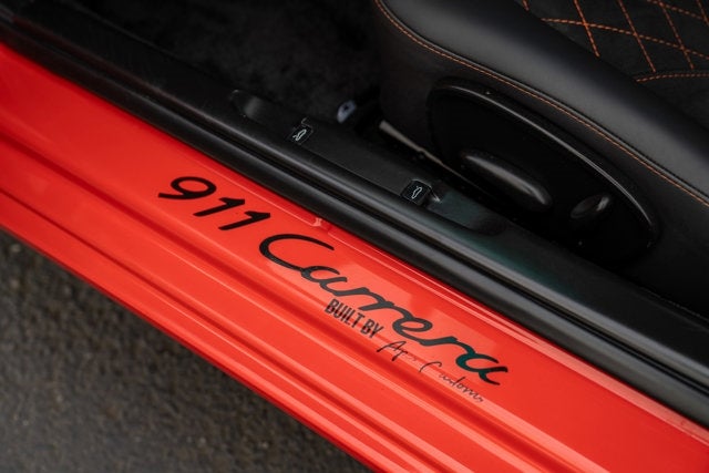 2003 Porsche 911 Carrera 2dr Carrera Cpe 6-Spd Manual