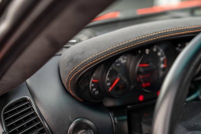 2003 Porsche 911 Carrera 2dr Carrera Cpe 6-Spd Manual