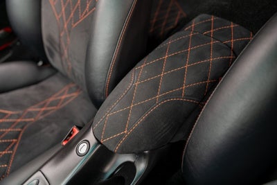 2003 Porsche 911 Carrera 2dr Carrera Cpe 6-Spd Manual