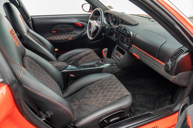 2003 Porsche 911 Carrera 2dr Carrera Cpe 6-Spd Manual