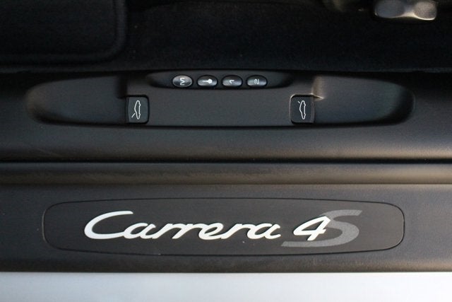 2004 Porsche 911 Carrera 4S