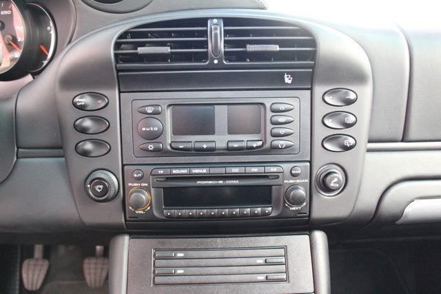 2004 Porsche 911 Carrera 4S