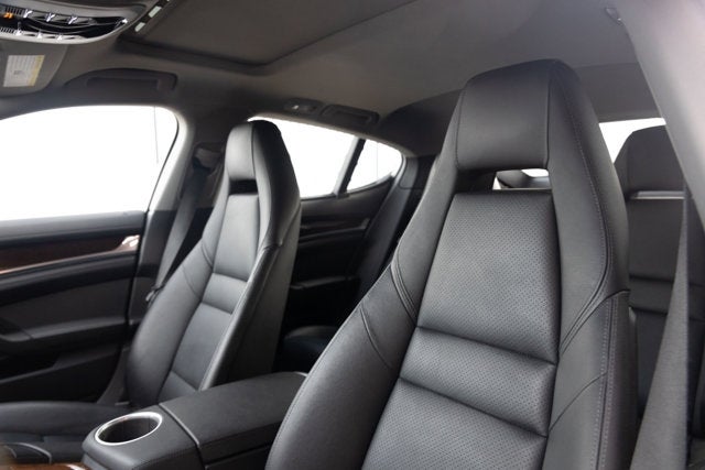 2011 Porsche Panamera 4