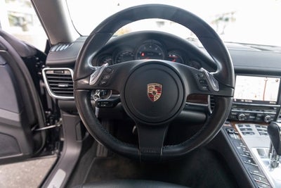 2011 Porsche Panamera 4