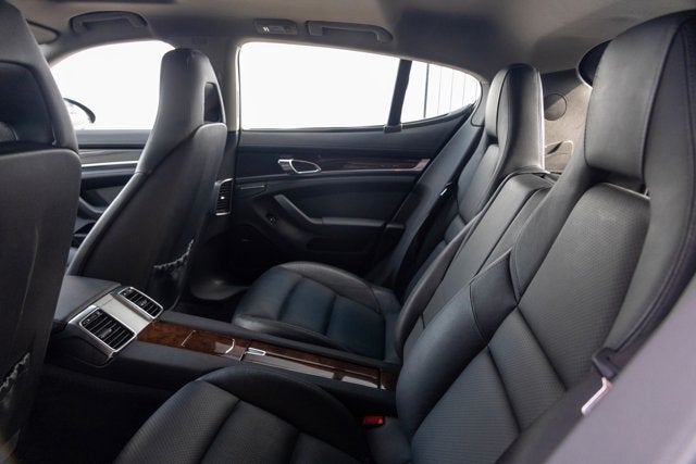 2011 Porsche Panamera 4