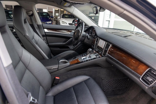 2011 Porsche Panamera 4