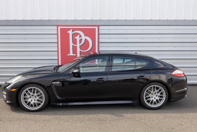 2011 Porsche Panamera 4