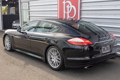 2011 Porsche Panamera 4