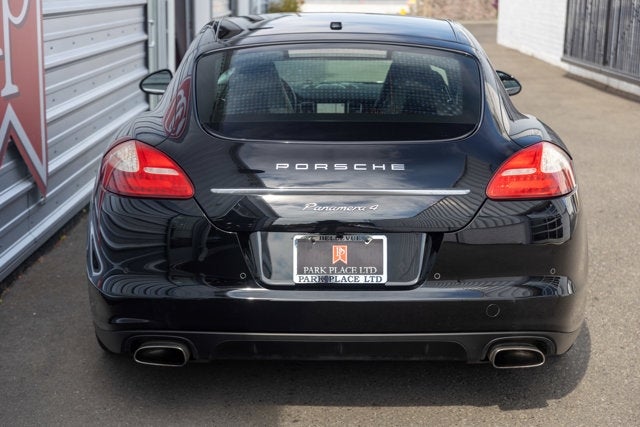 2011 Porsche Panamera 4