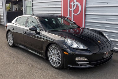 2011 Porsche Panamera 4