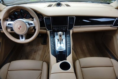 2013 Porsche Panamera Platinum Edition