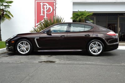 2013 Porsche Panamera Platinum Edition