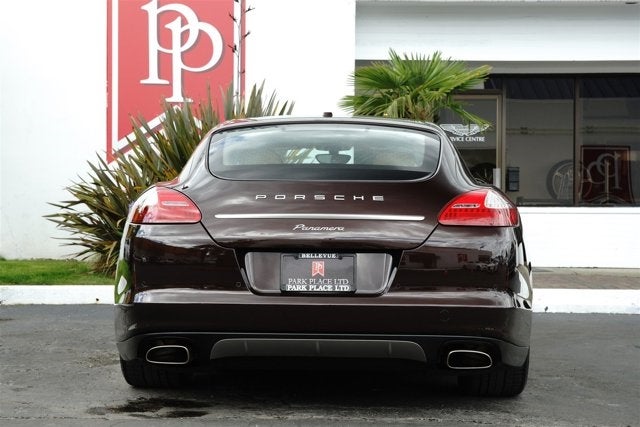 2013 Porsche Panamera Platinum Edition