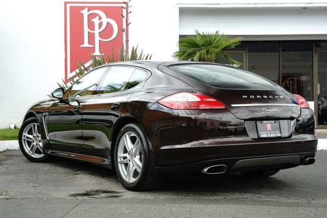 2013 Porsche Panamera Platinum Edition