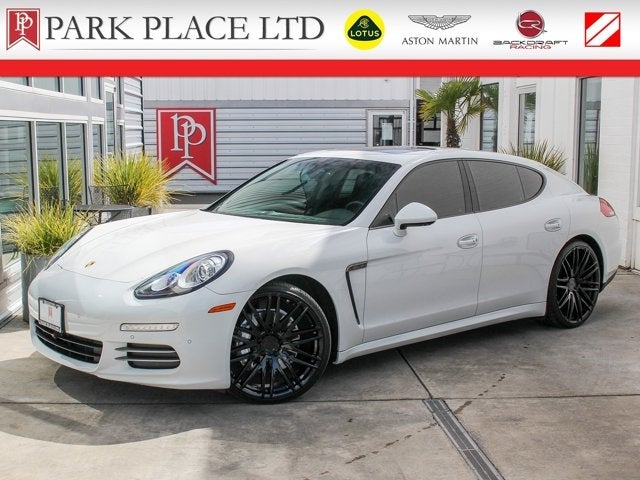 2014 Porsche Panamera 4
