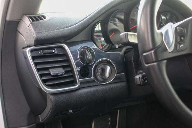 2014 Porsche Panamera 4