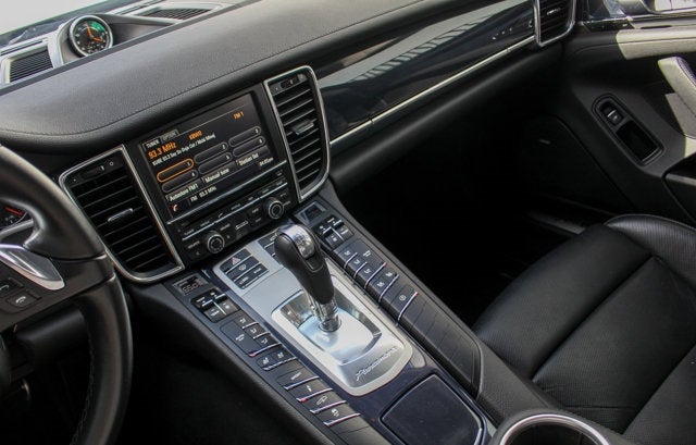 2014 Porsche Panamera 4
