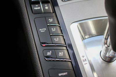 2014 Porsche Panamera 4