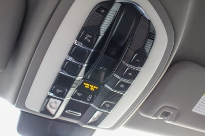 2014 Porsche Panamera 4