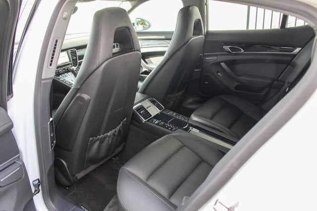 2014 Porsche Panamera 4