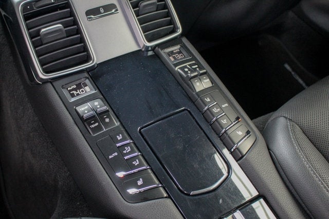 2014 Porsche Panamera 4