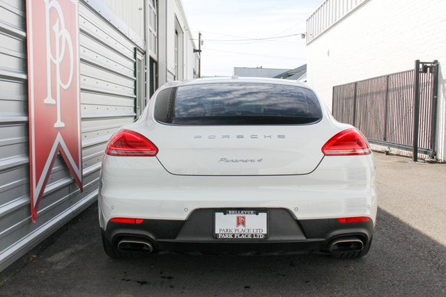 2014 Porsche Panamera 4