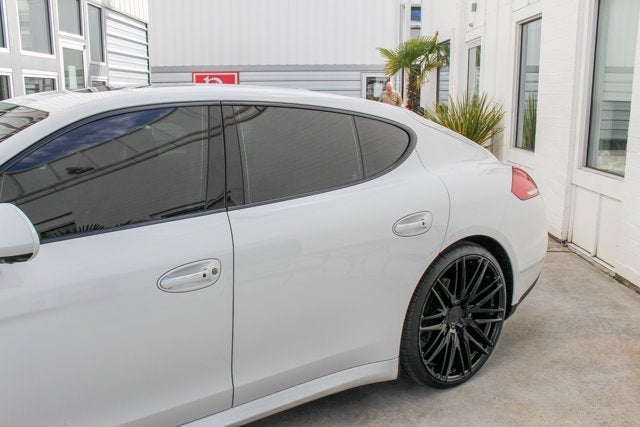 2014 Porsche Panamera 4