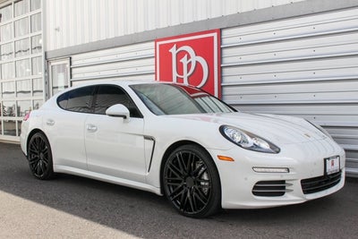 2014 Porsche Panamera 4