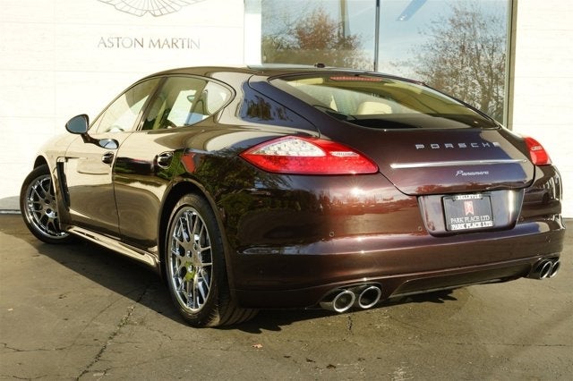 2013 Porsche Panamera 4dr HB