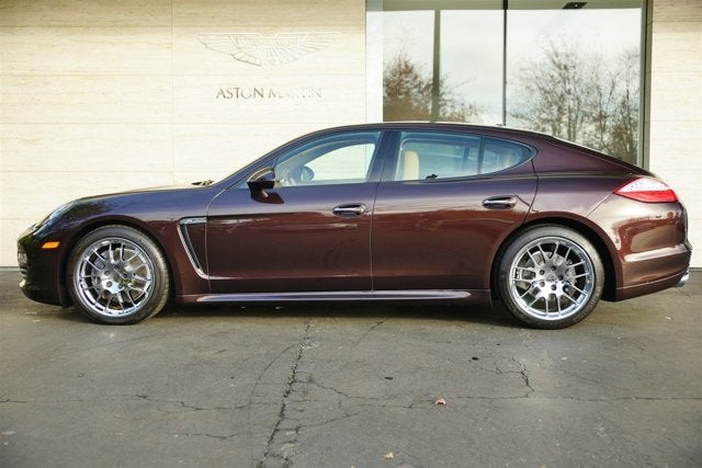 2013 Porsche Panamera 4dr HB