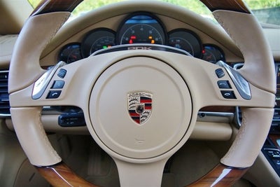 2013 Porsche Panamera 4dr HB