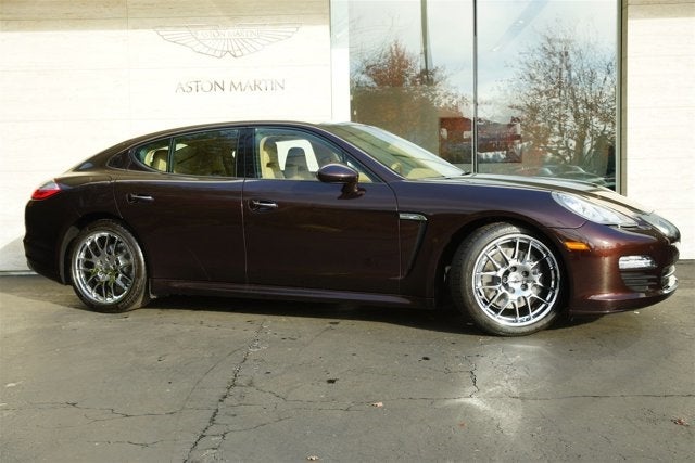 2013 Porsche Panamera 4dr HB