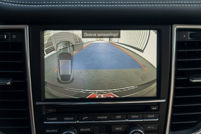 2015 Porsche Panamera 4