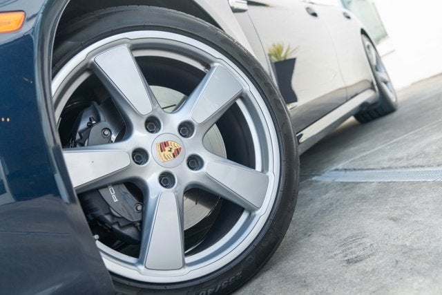 2015 Porsche Panamera 4